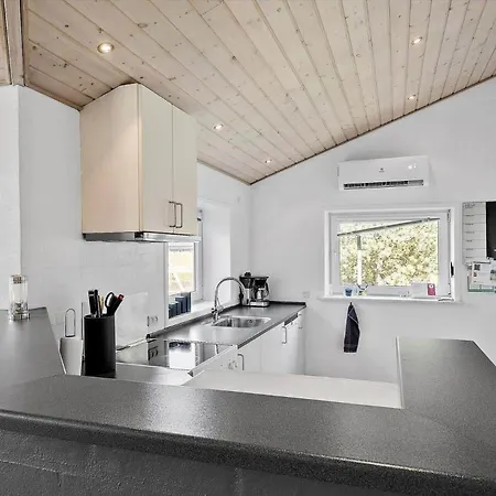 0403-romo-lyngvejen-44-c *